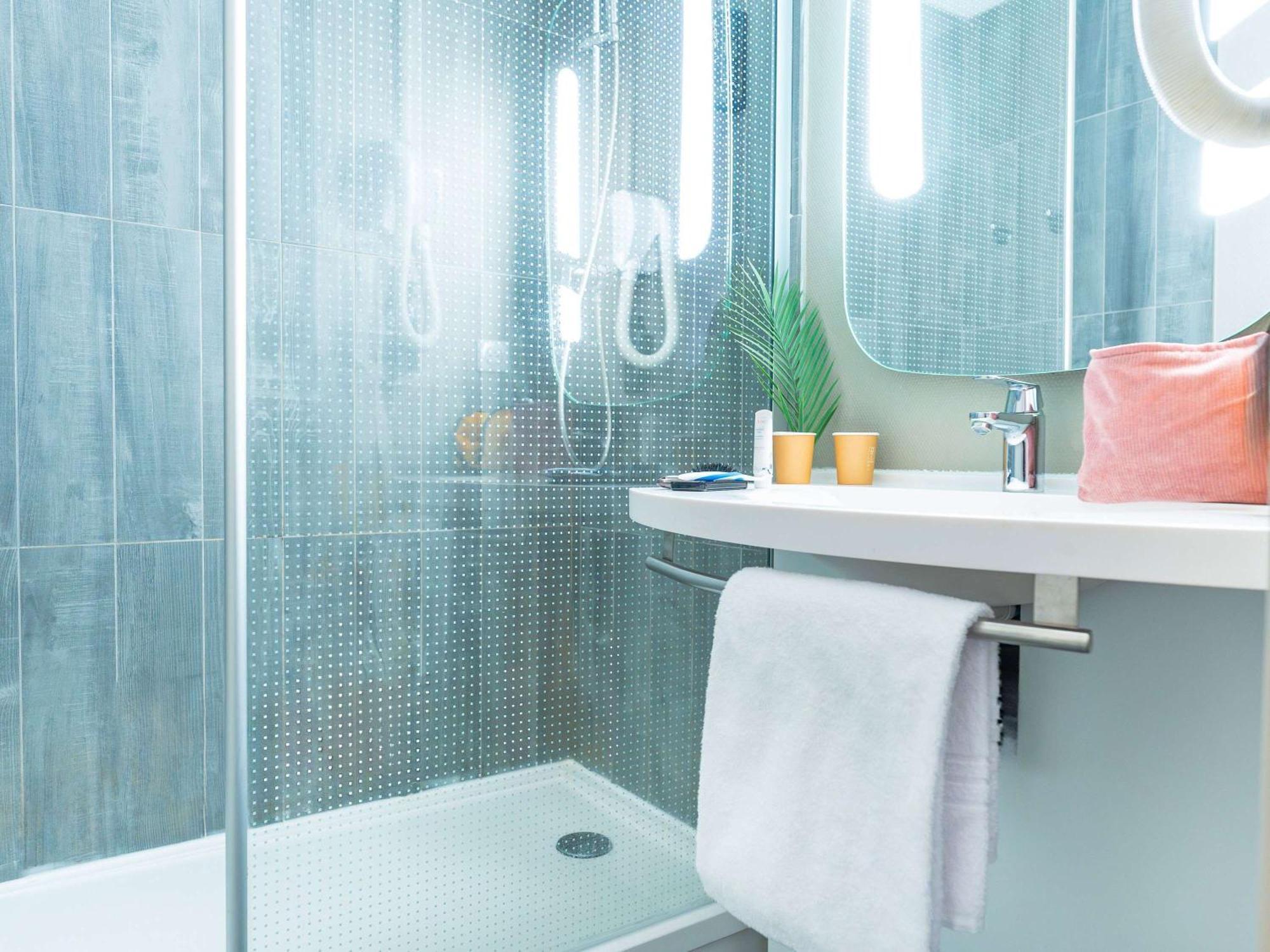 Hotel Ibis Cognac Centre Bagian luar foto